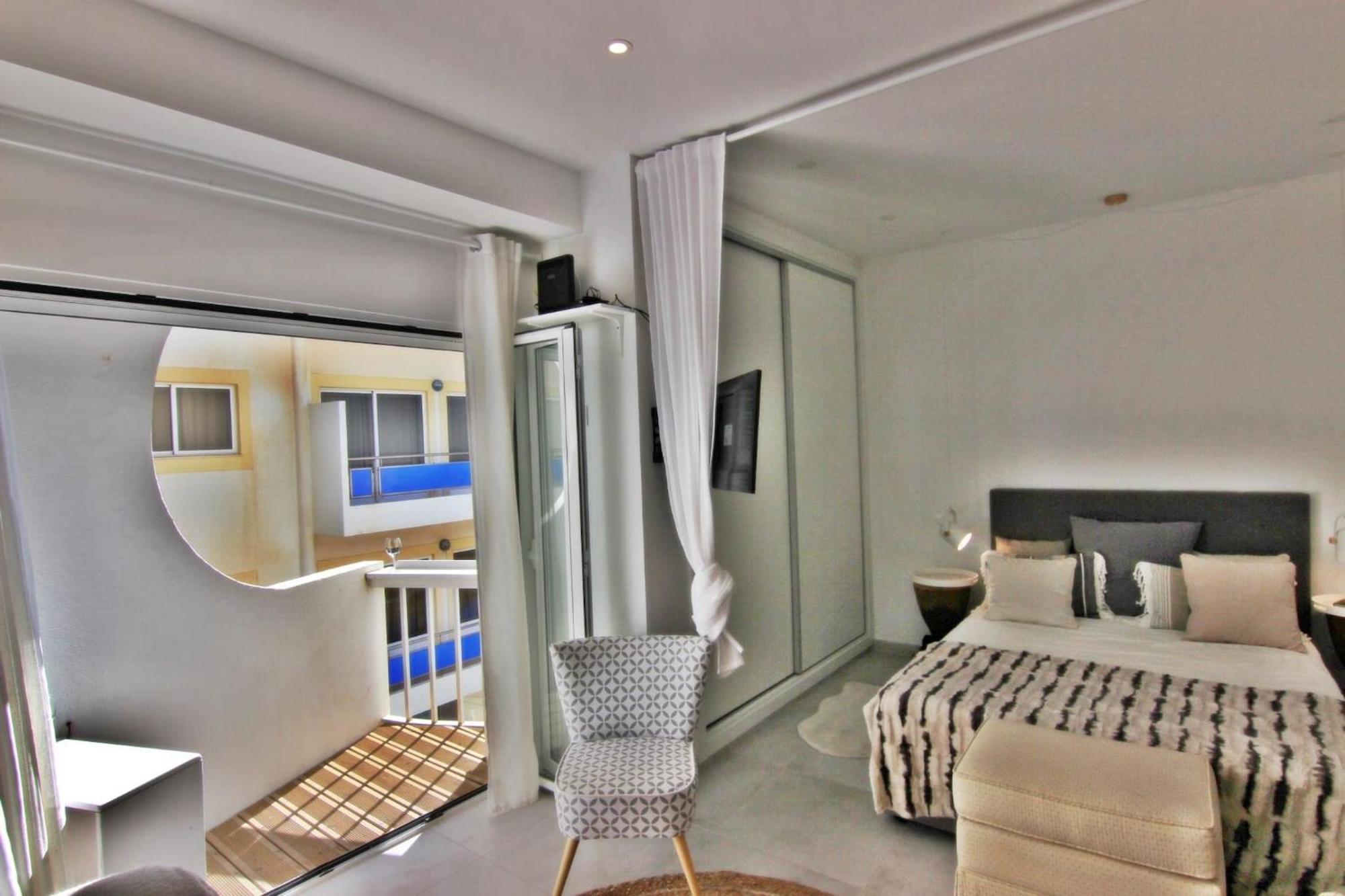 Quarteira Mar - Beach Front Экстерьер фото
